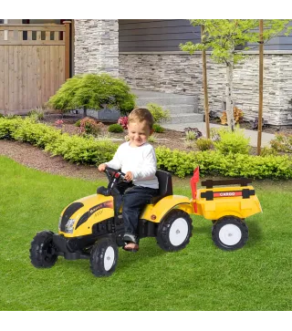Tractor Pedal con Remolque