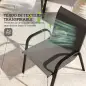 Conjunto de Muebles de Jardín de 4 Piezas con 2 Sillas Apilables y Banco de 2 Plazas con Mesa de Café de Vidrio Negro