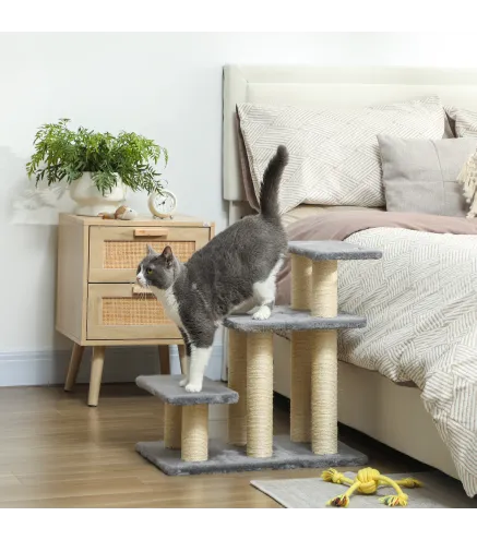 Escalera para Gatos de 3 Peldaños Altura Ajustable con Postes Rascadores y Bola Colgante Carga 10 kg 52x34,5x54 cm Gris