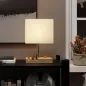 Lámpara de Mesa con Puertos USB-A/C Tres Ranuras para Teléfonos Base de Madera y Pantalla de Tela Blanco