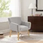 Butaca de Salón Tapizada en Terciopelo con Reposabrazos Acolchados y Patas de Madera Cruzadas 67x65x74 cm Gris Claro