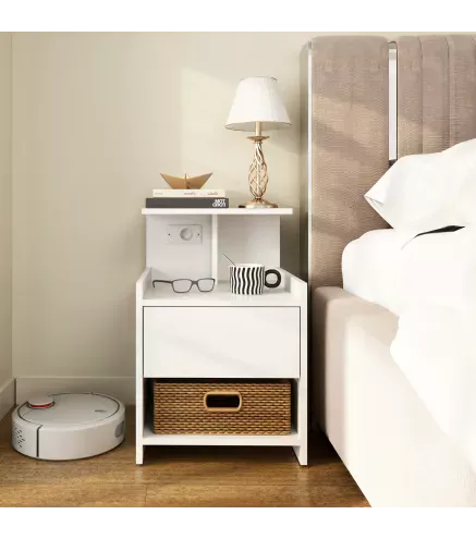 Mesita de Noche con Estación de Carga Puertos USB Cajón y Estantes Mesilla de Noche Dormitorio 40x40x60 cm Blanco