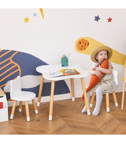 Juego Infantil de Mesa y 2 Sillas