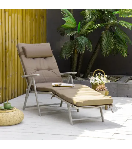 Tumbona Plegable de Jardín con Respaldo Ajustable en 7 Posiciones Cojín Cuerpo Entero y Cabeza 137x63,5x100,5 cm Marrón
