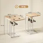 Mesa Auxiliar para Sofá con Encimera Plegable y Estación de Carga Forma de C para Salón Blanco y Natural