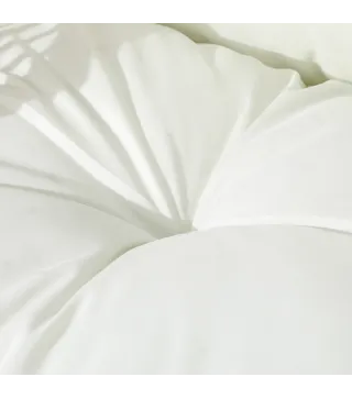 Conjunto de Jardín Exterior de Ratán Sintético con 2 Sillones 1 Sofá de 2 Plazas 1 Mesa de Centro y Cojines Crema