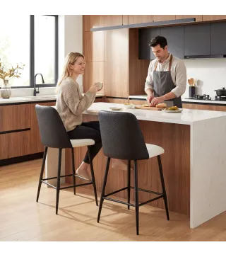 Juego de Taburetes Altos de Cocina con Respaldo y Reposapiés Tapizados de Lino y PU Marco de Acero Negro