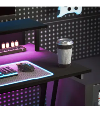 Escritorio Gaming con Luces LED 100x60 cm omas de Corriente Soporte para Monitor Estantes y Control Remoto Negro