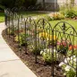 Set de 4 Vallas de Jardín Metálicas 125x56 cm con Diseño Arqueado Resistente Fácil de Instalar para Patio Césped Negro Set de 4 Vallas de Jardín Metálicas 125x56 cm con Diseño Arqueado Resistente Fácil de Instalar para Patio Césped Negro
