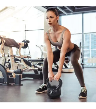 Pesa Rusa de 8 kg Kettlebell Relleno de Arena con Mango Ancho Antideslizante para Entrenamiento 22x17x24 cm Negro