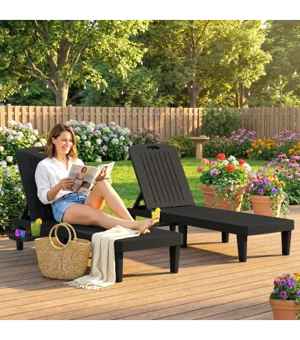 Conjunto de 2 Tumbonas Reclinables de Plástico PP con Bandeja Lateral Respaldo Ajustable 5 Niveles 192x57x28,5 cm Negro