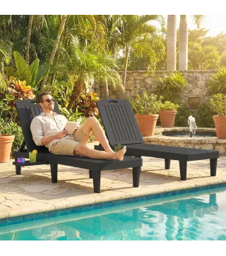 Conjunto de 2 Tumbonas Reclinables de Plástico PP con Bandeja Lateral Respaldo Ajustable 5 Niveles 192x57x28,5 cm Negro