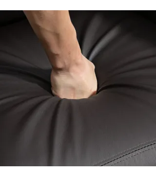 Sillón de Masaje Reclinable con Mando a Distancia Bolsillo Lateral y Temporizador Tapizado en PU 68x88x98 cm Marrón