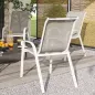 Set de 4 Sillas de Exterior Apilables con Asiento de Malla Respaldo Alto y Marco de Acero para Jardín o Terraza Gris
