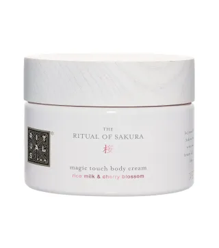 RITUALS THE RITUAL OF SAKURA CREMA CORPORAL RICE MILK & CHERRY BLOSSOM 220ML