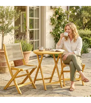 Conjunto de Jardín de 3 Piezas de Madera con 2 Sillas Plegables y Mesa Redonda para Patio Balcón Natural