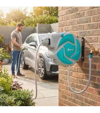 Manguera Retráctil de Pared con Carrete de 10+1 m con Retorno Enrollado Automático y Boquilla de 7 Funciones Gira 180°