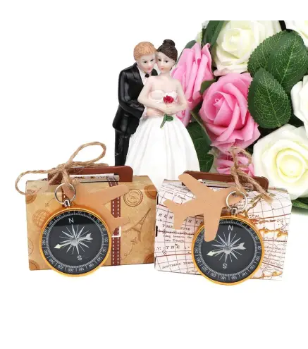 LOTE 10 BRÚJULAS PRESENTADA EN CAJA MALETA CON TARJETA KRAFT