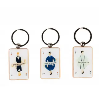 LLAVERO MADERA CARTA MEN