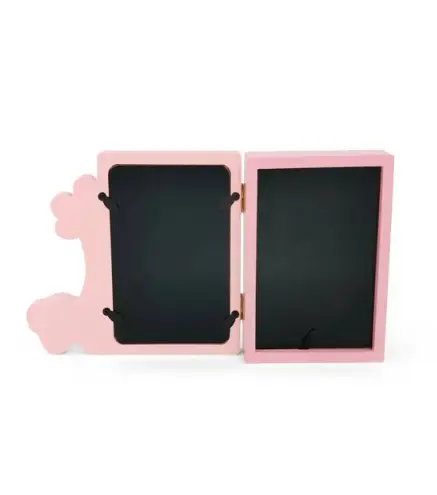 MARCO DE MADERA + HUELLAS JIRAFA ROSA