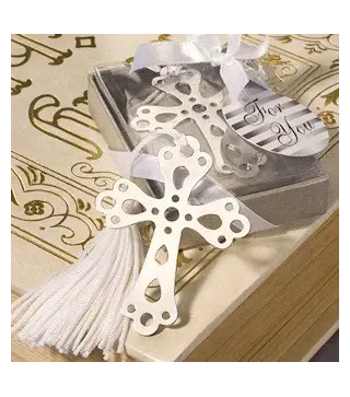 PUNTO DE LIBRO CRUZ CON BORLA EN CAJITA DE REGALO