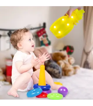 LUCES LED CON DISEÑO “PIÑA”