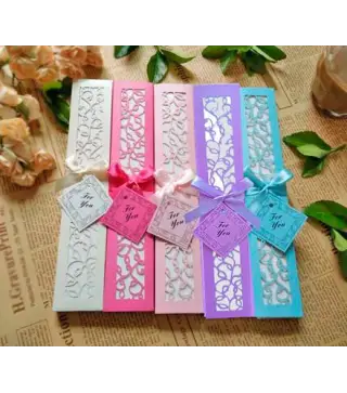 ABANICO BAMBÚ Y TELA DE COLORES EN CAJA DE REGALO