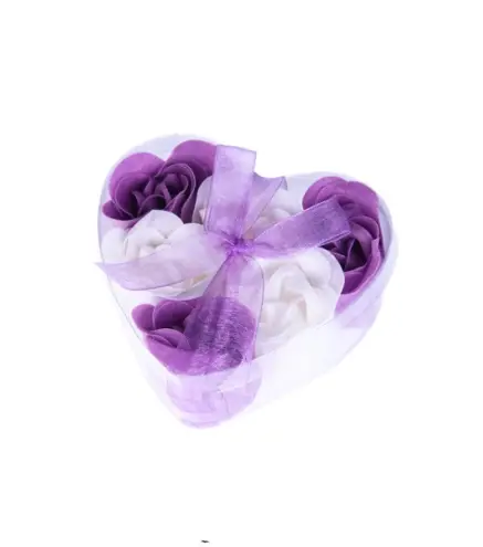 6 FLORES DE JABON PRESENTADAS EN ESTUCHE CORAZON