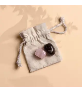 PIEDRA NATURAL PRESENTADA EN BOLSITA DE ALGODÓN