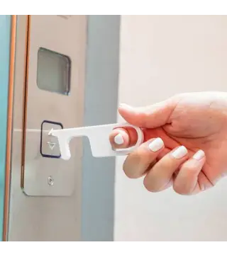 LLAVERO ANTIBACTERIANO ANTICONTACTO