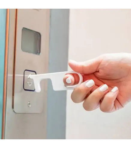 LLAVERO ANTIBACTERIANO ANTICONTACTO