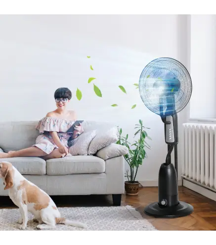 Ventilador Silencioso con Nebulización 90W, Ventilador de Pie de 120cm con 3 Velocidades, Oscilación de 70°, Cabezal Ajustable,