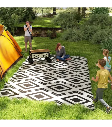 Alfombra de Exterior Reversible 182x274 cm con Patrón Geométrico Impermeable con Bolsa Blanco y Negro
