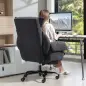 Silla de Escritorio con Reposapiés Respaldo Reclinable y Alto Asiento y Reposabrazos Anchos Acolchado Grueso Gris Oscuro