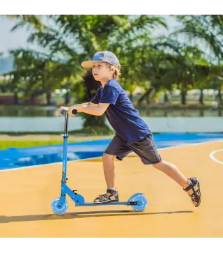 Patinete Infantil Plegable con Luces Música Altura Ajustable Ruedas Brillantes Pedal LED Carga 50kg 67x32x65-78 cm Azul