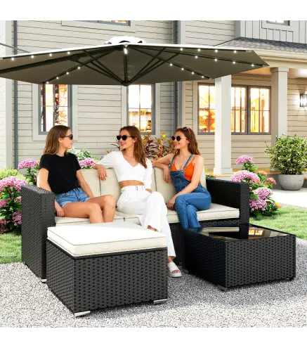 Conjunto de Muebles de Ratán de Jardín Sofá de 3 Plazas Taburete y Mesa de Centro con Encimera de Cristal Negro