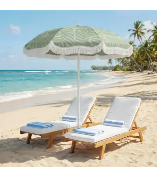 Sombrilla de Playa con Flecos Ø180 cm Altura Ajustable Inclinación Anclaje Arena y Bolsa de Transporte UPF30+ Verde