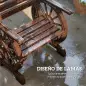 Silla de Jardín de Madera con Brazos de Rueda de Carreta Asiento Ancho con Listones y Respaldo Inclinado Carbonizado