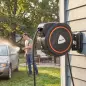 Carrete de Manguera Retráctil 23+2 m con 12 Modos de Rociado Bloqueo Automático Retracción Controlada Soporte Naranja