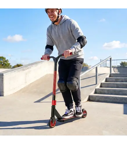 Scooter Acrobático para Trucos Patinete Freestyle con Rodamientos ABEC-9 Ruedas 120 mm Giro 360° para Skatepark Rojo