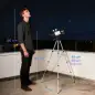 Telescopio Refractor Astronómico para Adultos y Principiantes Apertura 70 mm con Lente Barlow Trípode Ajustable Blanco Telescopio Refractor Astronómico para Adultos y Principiantes Apertura 70 mm con Lente Barlow Trípode Ajustable Blanco