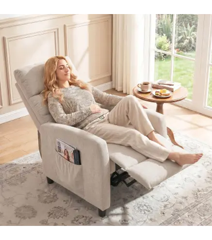 Sillón de Masaje Reclinable con Reposapiés 2 Zonas de Masaje Respaldo Alto Bolsillos Tapizado en Chenilla Crema