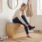 Banco Zapatero Recibidor con Asiento Acolchado Cajón Abatible Puerta de Ratán Estante Ajustable para Entrada Natural Banco Zapatero Recibidor con Asiento Acolchado Cajón Abatible Puerta de Ratán Estante Ajustable para Entrada Natural