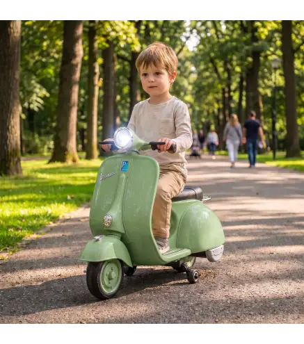 Moto Eléctrica para Niños Licencia VESPA Arranque Suave Ruedines Desmontables Luz Delantera Música, Bocina USB Verde