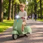 Moto Eléctrica para Niños Licencia VESPA Arranque Suave Ruedines Desmontables Luz Delantera Música, Bocina USB Verde Moto Eléctrica para Niños Licencia VESPA Arranque Suave Ruedines Desmontables Luz Delantera Música, Bocina USB Verde