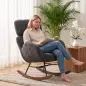 Silla Mecedora de Terciopelo con Reposacabezas Ajustable Acolchado Grueso Patas de Madera Reposabrazos Gris Oscuro Silla Mecedora de Terciopelo con Reposacabezas Ajustable Acolchado Grueso Patas de Madera Reposabrazos Gris Oscuro
