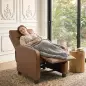 Sillón Relax Reclinable Manual hasta 155° Tapizado en PU Reposapiés Respaldo Alto Grueso y Asiento Amplio Marrón Oscuro