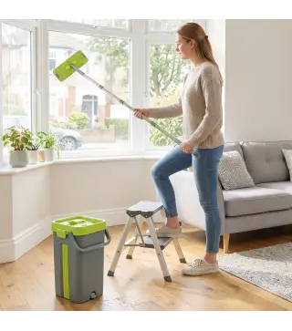 Set de Fregona Plana y Cubo con Escurridor 2 Compartimentos Cabezal 360° 5 Mopas Microfibra Uso Seco/Húmedo Gris Oscuro