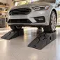 Juego 2 Rampas para Coches de HDPE Carga 2 Toneladas para Coches Estándares Furgonetas Pequeñas 90x29,5x22,5 cm Negro Juego 2 Rampas para Coches de HDPE Carga 2 Toneladas para Coches Estándares Furgonetas Pequeñas 90x29,5x22,5 cm Negro