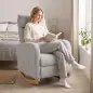 Silla Mecedora de Pana con Respaldo Alto Patas de Madera Bolsillos Reposabrazos Estilo Moderno Gris Claro Silla Mecedora de Pana con Respaldo Alto Patas de Madera Bolsillos Reposabrazos Estilo Moderno Gris Claro